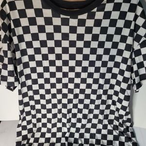Men's Medium Oversized Checkerboard Tee